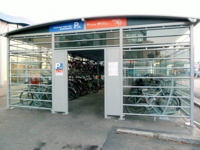 Cykelparkeringshus Modulere 2 Etasjes. Herdet glass.