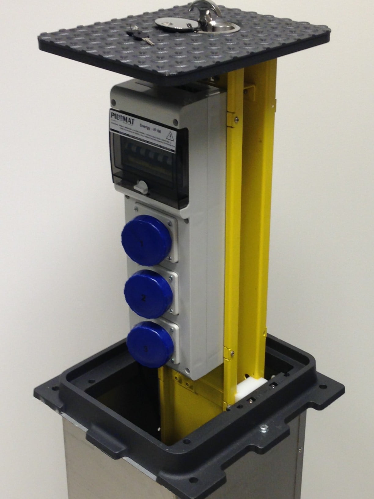 Energitårn Nedsenkbar PILOMAT. 3020. Energitårn Nedsenkbar PILOMAT. 3020.