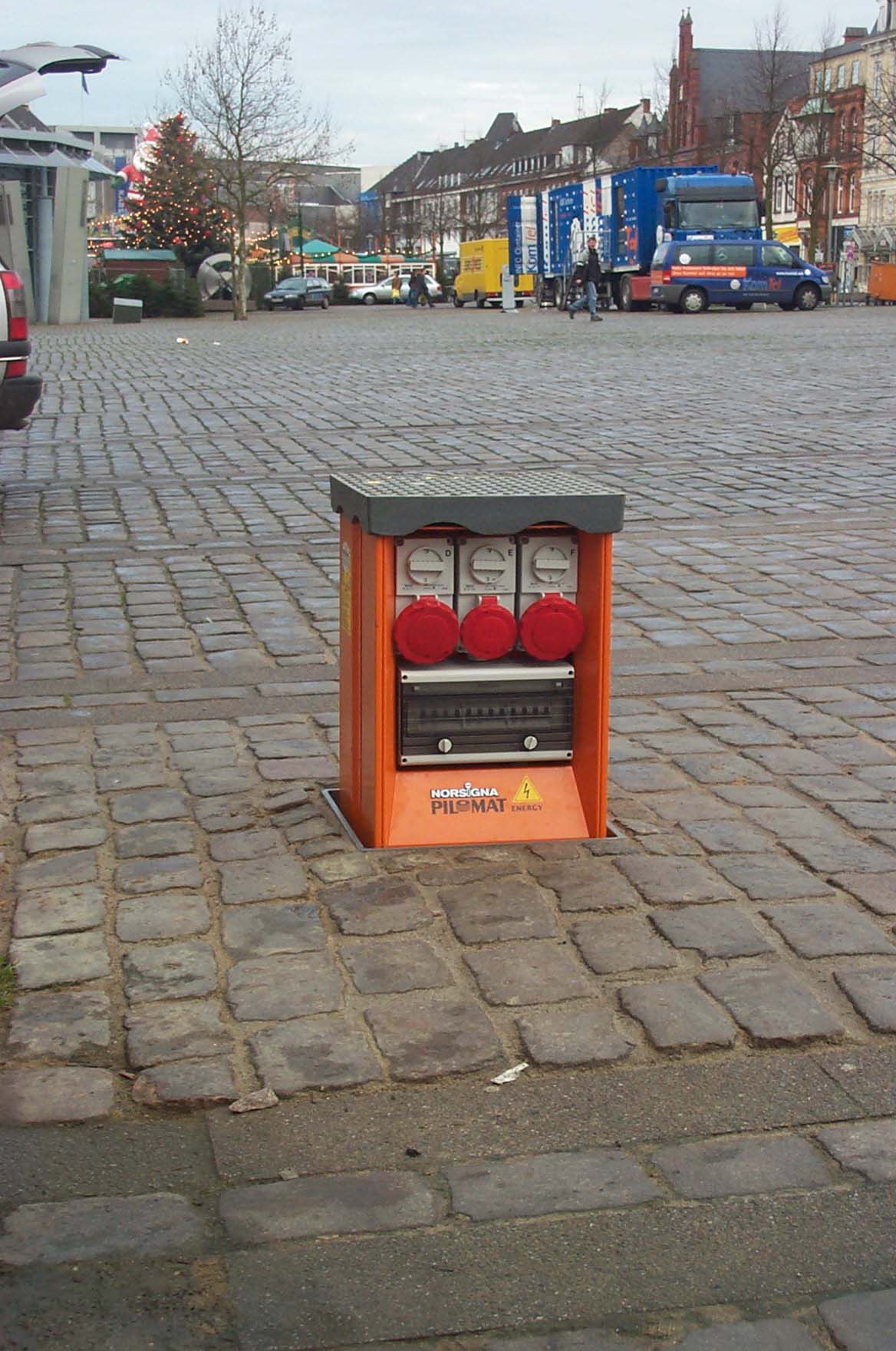 Energitårn Nedsenkbar PILOMAT. b4040. Energitårn Nedsenkbar PILOMAT. b4040.