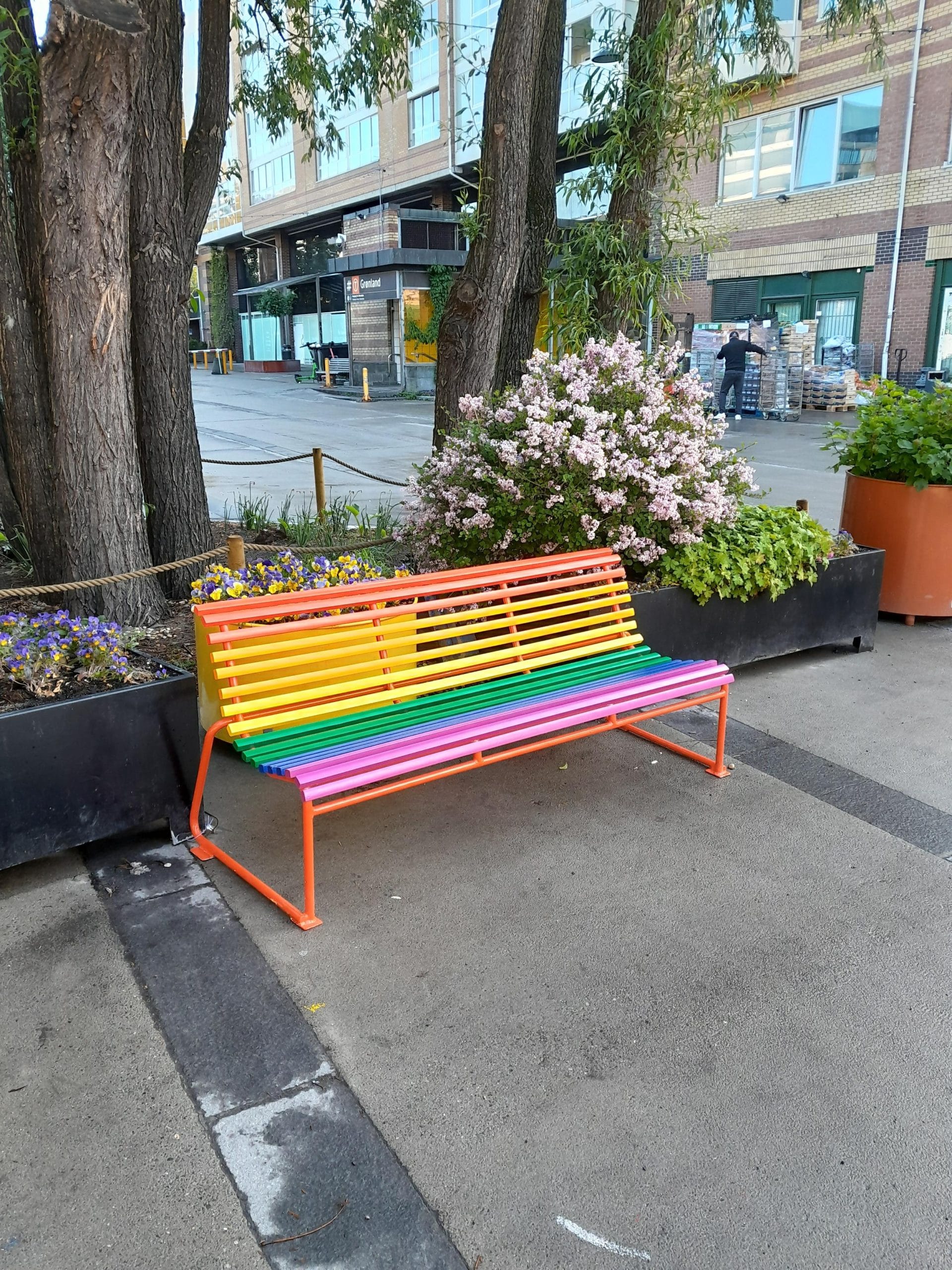 Oslobenken-Regnbuefarver-Olafigangen-Oslo-6.jpeg